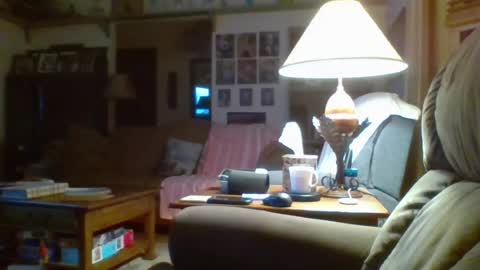 Snapshot of aguynrkfrd chatting on June 2026 09:43:02 AM aguynrkfrd online show from June 2026 09:43:02 AM