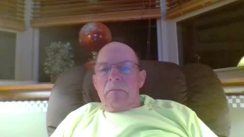 Snapshot of aguynrkfrd chatting on July 2026 09:15:01 AM aguynrkfrd online show from July 2026 09:15:01 AM