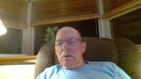 Snapshot of aguynrkfrd chatting on July 2026 09:34:01 AM aguynrkfrd online show from July 2026 09:34:01 AM