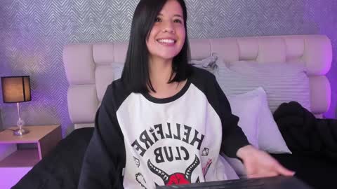 Ahmara  online show from January 2025 05:48:01 PM