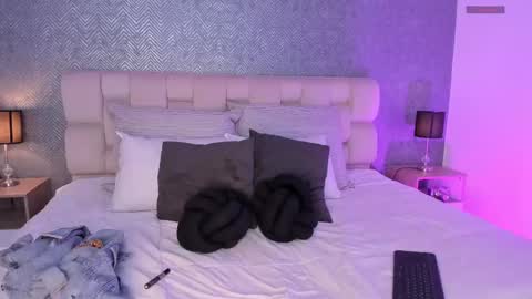 Ahmara  online show from February 2025 11:35:02 AM