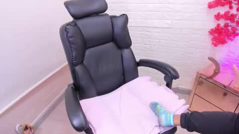 Ahisha online show from February 2026 03:09:02 PM