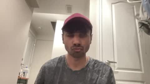 Dylan online show from April 2026 01:25:01 AM