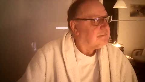 Ole online show from December 2024 09:30:02 PM