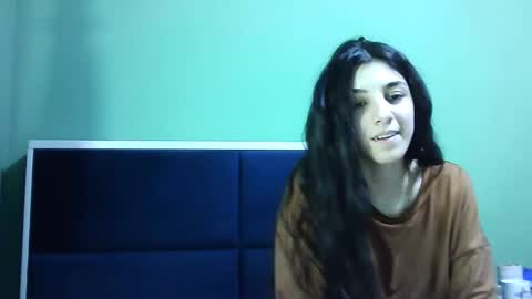 Selena online show from December 2024 04:39:01 PM