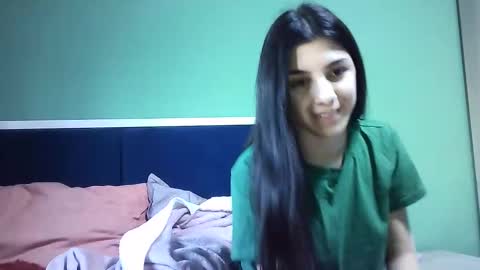 Selena online show from January 2025 09:43:02 AM