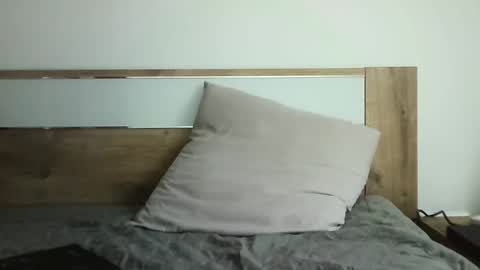 Selena online show from November 2025 08:52:02 AM