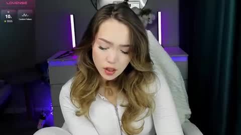 Snapshot of ai__girl chatting on September 2025 04:41:02 PM ai__girl online show from September 2025 04:41:02 PM