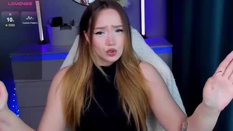 Snapshot of ai__girl chatting on September 2025 02:32:01 PM ai__girl online show from September 2025 02:32:01 PM