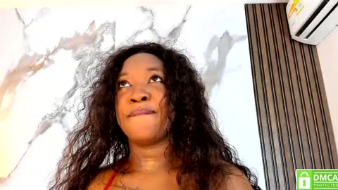 Snapshot of aidaadams chatting on January 2025 01:58:01 PM Aida online show from January 2025 01:58:01 PM