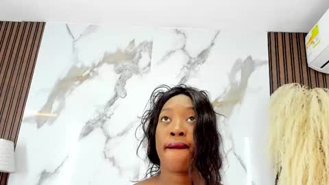 Snapshot of aidaadams chatting on March 2025 03:45:02 PM Aida online show from March 2025 03:45:02 PM
