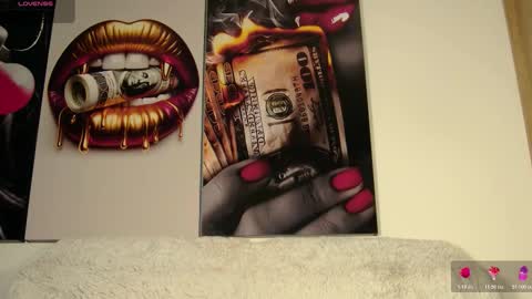 Snapshot of aidaadams chatting on October 2025 08:55:02 AM Aida online show from October 2025 08:55:02 AM