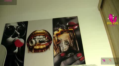 Snapshot of aidaadams chatting on October 2025 11:22:01 AM Aida online show from October 2025 11:22:01 AM