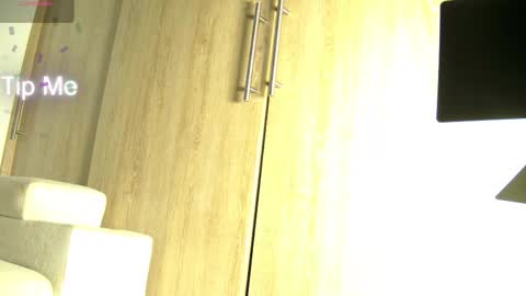 Snapshot of aidaadams chatting on November 2025 11:09:02 AM Aida online show from November 2025 11:09:02 AM