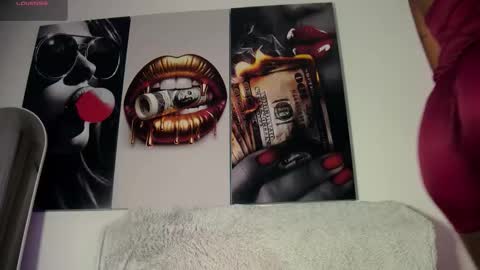 Snapshot of aidaadams chatting on November 2025 11:21:02 AM Aida online show from November 2025 11:21:02 AM