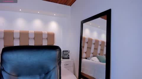 Snapshot of aidajoness chatting on October 2025 03:35:01 PM aidajoness online show from October 2025 03:35:01 PM