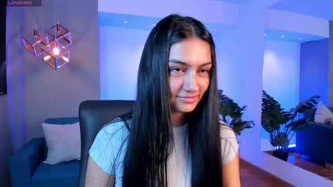 Snapshot of aidajoness chatting on December 2025 11:37:01 AM aidajoness online show from December 2025 11:37:01 AM