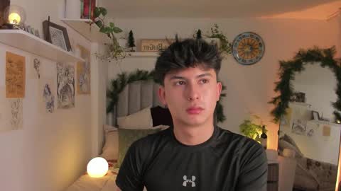 A H  online show from November 2025 08:19:01 PM