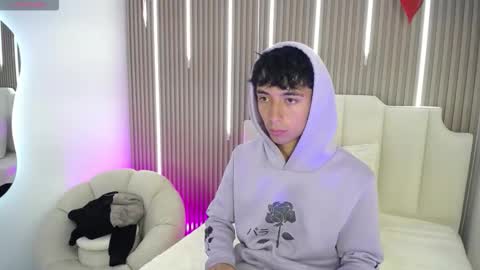 Snapshot of aiden_rivers_ chatting on February 2026 12:34:02 PM Aiden online show from February 2026 12:34:02 PM