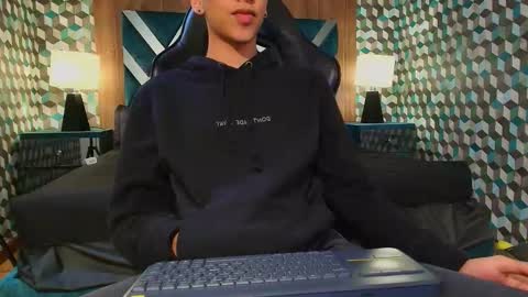 aiden_royce online show from September 2025 09:36:01 PM