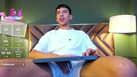 aiden_royce online show from November 2025 04:46:02 AM