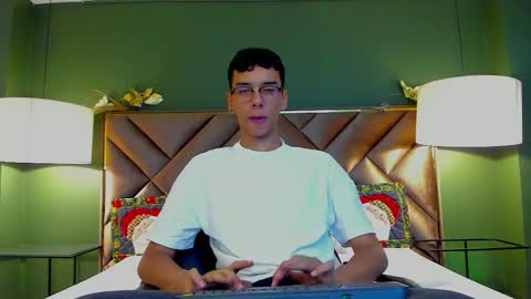 aiden_royce online show from November 2025 03:53:02 AM