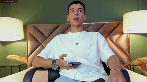 Snapshot of aiden_royce chatting on January 2026 06:07:02 AM aiden_royce online show from January 2026 06:07:02 AM