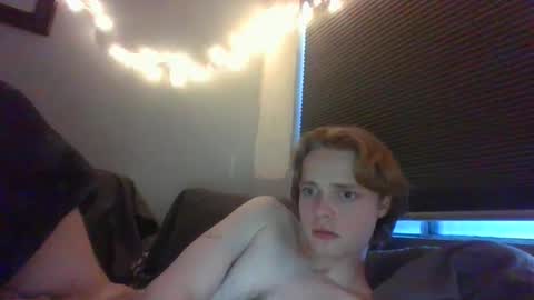 Snapshot of aidenisdunn chatting on December 2024 03:06:01 PM aidenisdunn online show from December 2024 03:06:01 PM