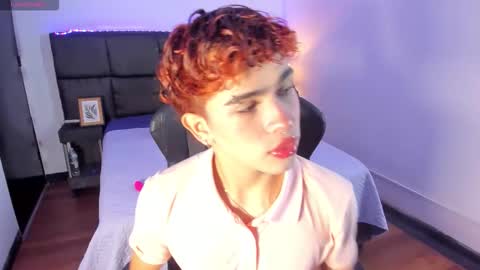 Aiden  online show from November 2025 12:48:02 PM