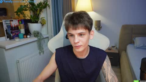 Snapshot of aiko_miracle chatting on December 2024 03:52:02 AM birthday here online show from December 2024 03:52:02 AM