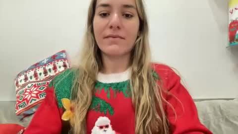 Snapshot of ailebun chatting on December 2024 03:40:01 AM Aile online show from December 2024 03:40:01 AM