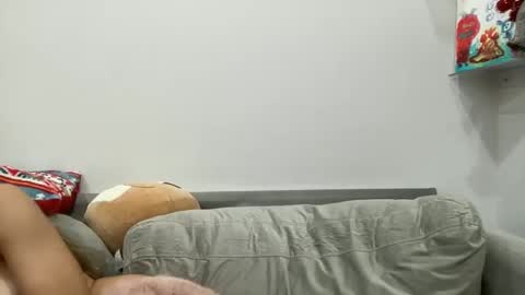 Snapshot of ailebun chatting on December 2024 12:58:02 PM Aile online show from December 2024 12:58:02 PM