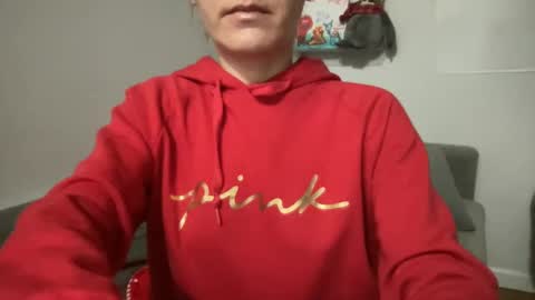 Snapshot of ailebun chatting on January 2025 02:41:01 PM Aile online show from January 2025 02:41:01 PM