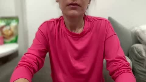 Snapshot of ailebun chatting on February 2025 04:48:02 AM Aile online show from February 2025 04:48:02 AM