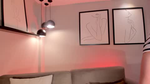 Snapshot of aileenvega chatting on December 2024 02:26:01 AM AILEEN VEGA online show from December 2024 02:26:01 AM