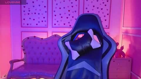 Snapshot of ailen_t_ chatting on October 2025 02:53:01 AM ailen online show from October 2025 02:53:01 AM