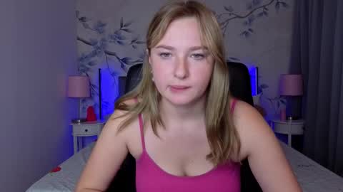 Alisa online show from October 2025 09:42:02 AM