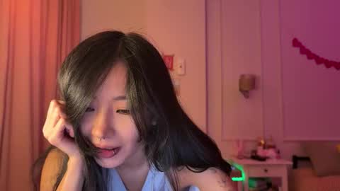 Snapshot of aimeclarks chatting on February 2026 06:42:02 AM Aime online show from February 2026 06:42:02 AM