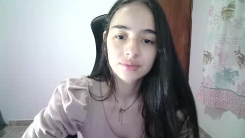 Snapshot of aineangeel chatting on March 2025 03:16:01 AM AINE online show from March 2025 03:16:01 AM