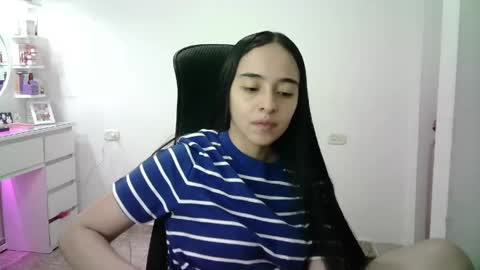 Snapshot of aineangeel chatting on May 2026 01:44:01 AM AINE online show from May 2026 01:44:01 AM