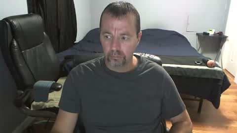 Daddy online show from November 2025 12:16:02 AM