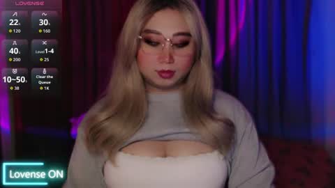 Snapshot of airisredfield_ chatting on June 2026 08:29:02 PM Goddess Airis online show from June 2026 08:29:02 PM