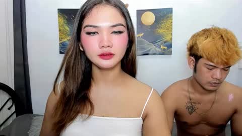 Snapshot of airy_and_dave chatting on November 2025 03:23:02 PM airy_and_dave online show from November 2025 03:23:02 PM