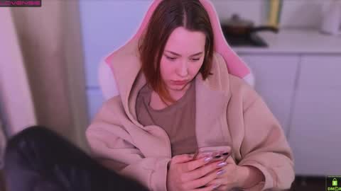 airyhill online show from April 2026 10:32:02 PM