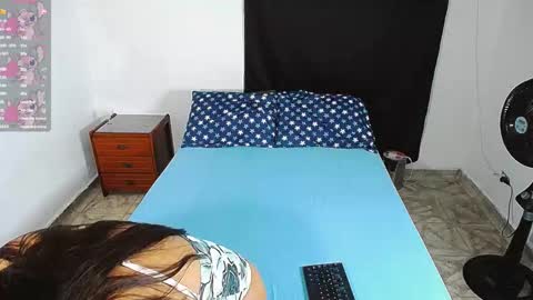 Snapshot of aisha_stacey0410 chatting on September 2025 10:21:02 PM aisha_stacey0410 online show from September 2025 10:21:02 PM