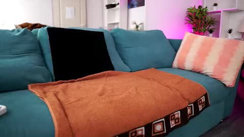 Snapshot of aishabee chatting on November 2025 10:04:02 AM Aisha online show from November 2025 10:04:02 AM