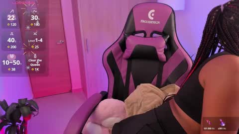 Snapshot of aisharose_ chatting on February 2025 02:07:01 AM Aisha online show from February 2025 02:07:01 AM