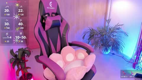 Snapshot of aisharose_ chatting on February 2025 09:27:02 PM Aisha online show from February 2025 09:27:02 PM