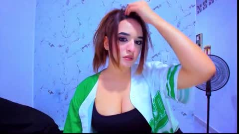 Snapshot of aishas00 chatting on January 2026 03:43:02 AM Saher online show from January 2026 03:43:02 AM