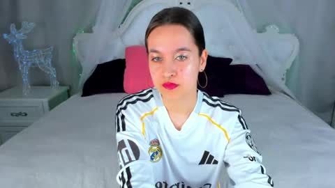 aishatempt online show from April 2026 08:50:02 AM